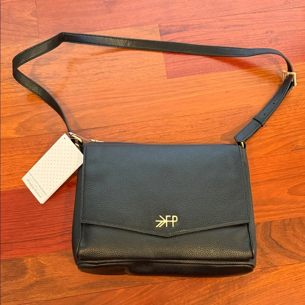Freshly Picked Black Classic Crossbody
